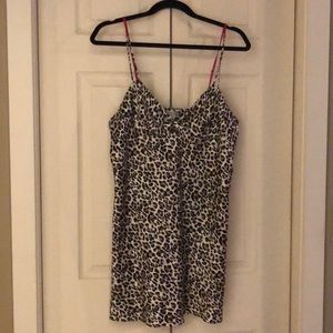 Victoria’s Secret Chemise Nightgown (Lg)